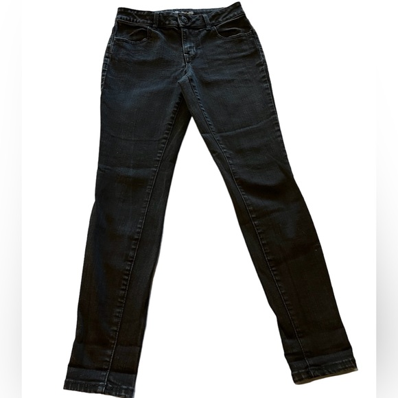 Maurice's Women's Mid Black Jeans Sz X Small Short - Picture 3 of 5